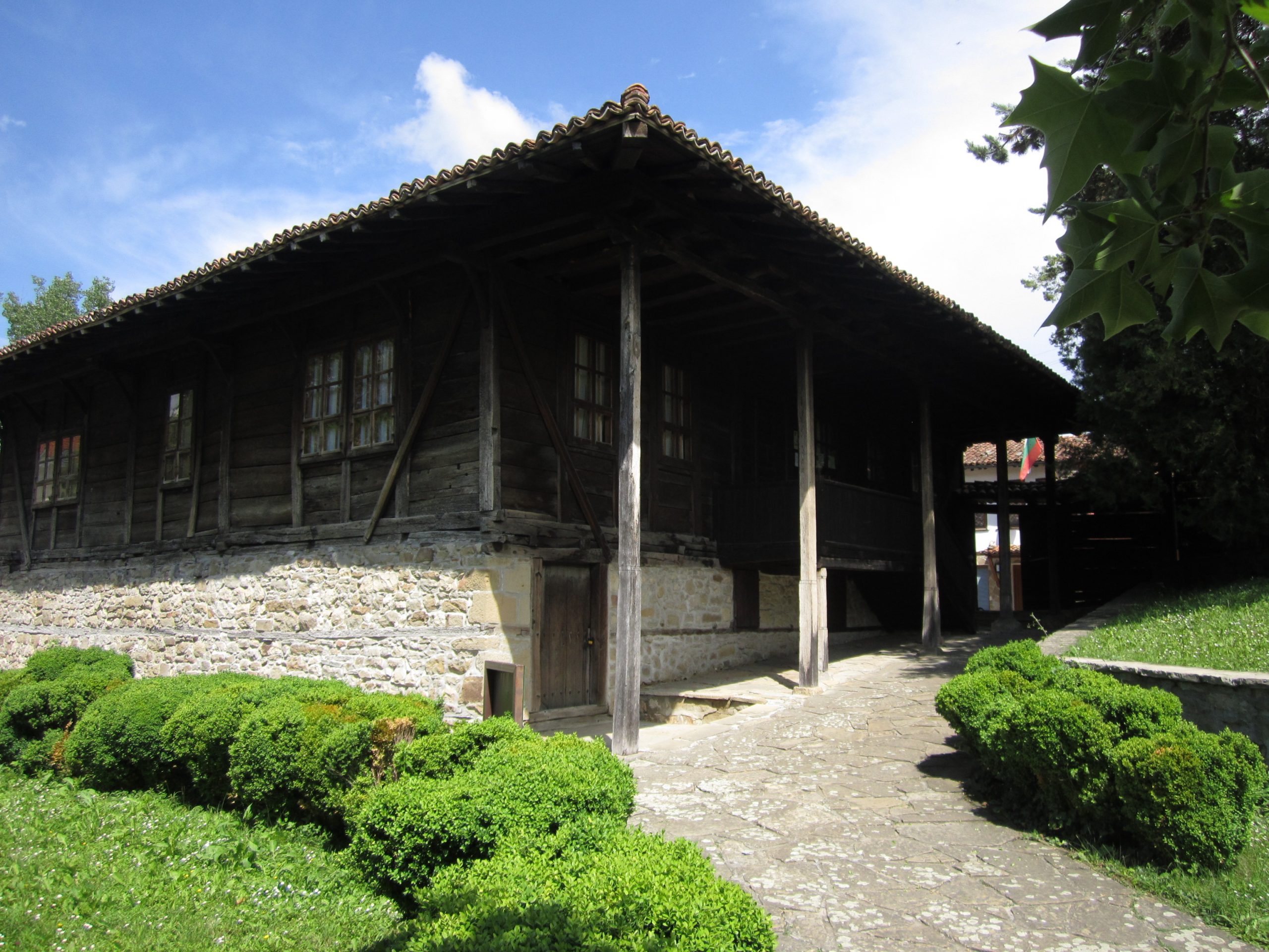 Старата Даскалоливница в град Елена